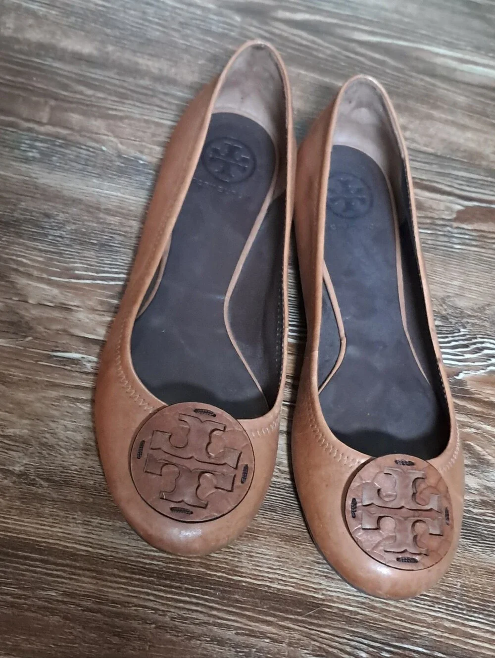 Tory Burch Tan Leather Logo Ballet Flats Sz. 9M
